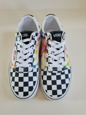 Vans Ward Black, White, and Rainbow Check Women's Sneakers 7.5 NWOB&tags